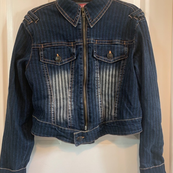 Denim jacket - Picture 4 of 4